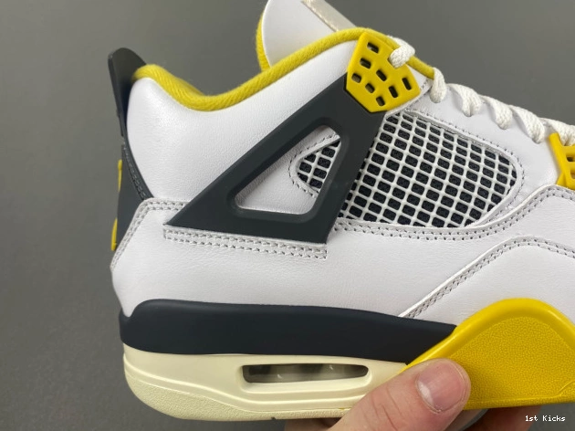 Jordan Sulfur Air AQ9129-101 4 Vivid WNNS 0718